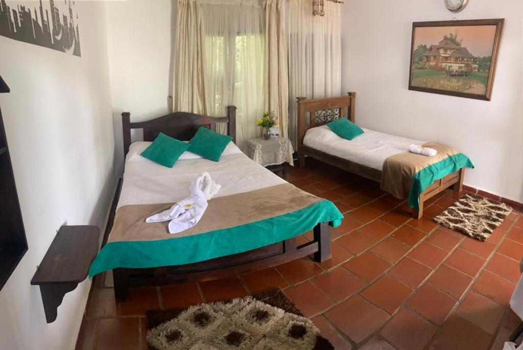 Hotel Campestre La Loma Curití 外观 照片