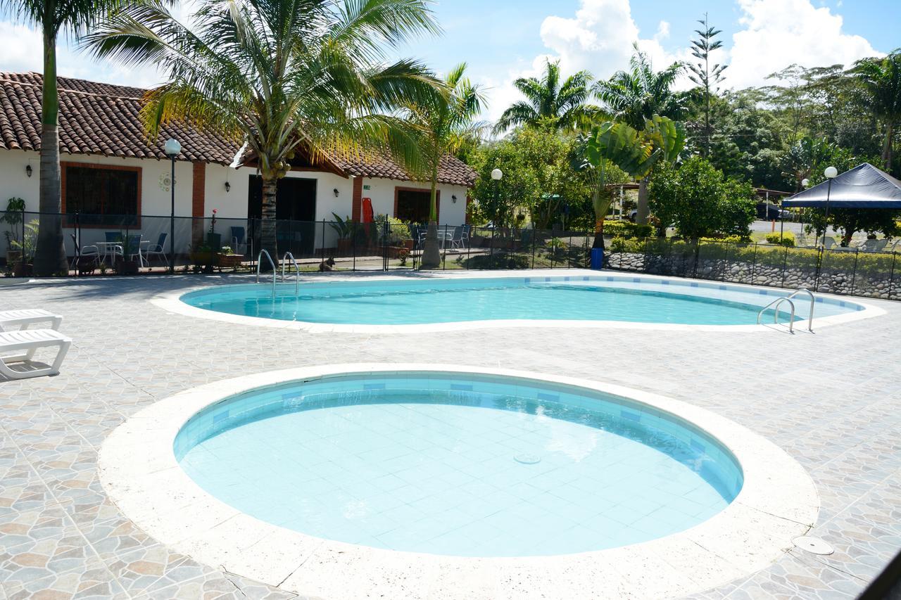 Hotel Campestre La Loma Curití 外观 照片