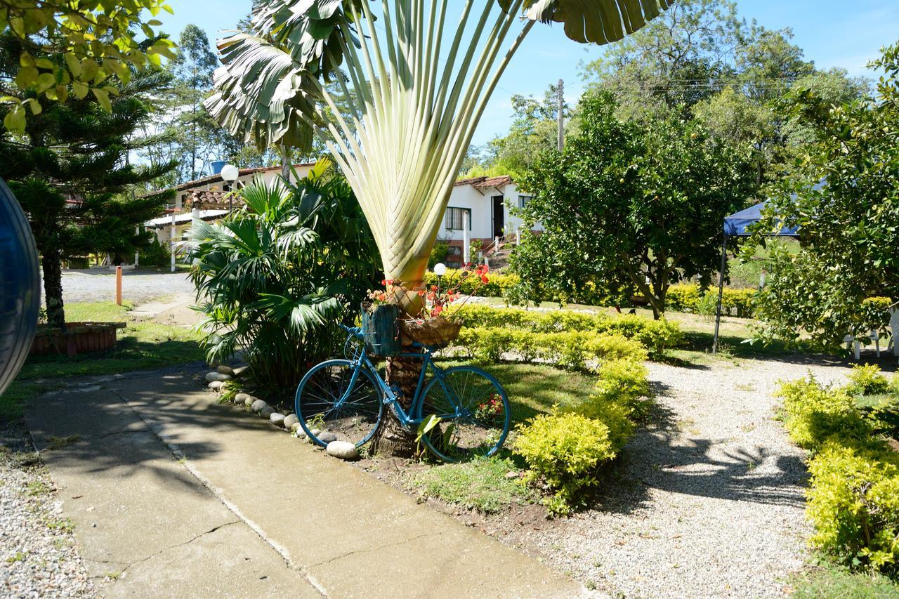 Hotel Campestre La Loma Curití 外观 照片